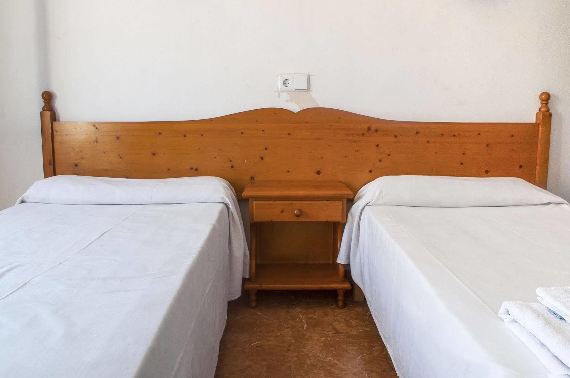 Surfing Concept Hostel Кала-Ратхада Екстер'єр фото